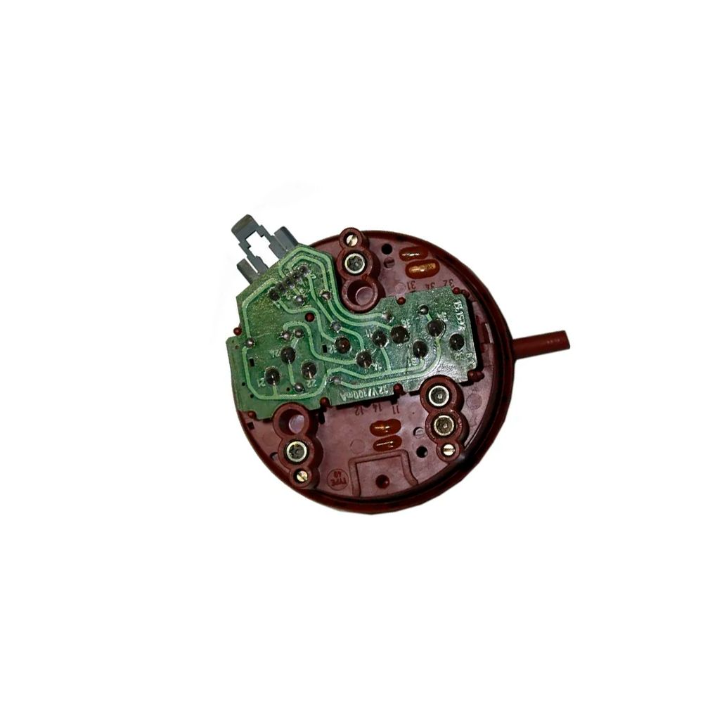 Реле уровня воды для стиральной машины Bosch 066380 (A3-113 4 95 42, 650/300, 850/400, 1370/880, 2940 3065222AA3)