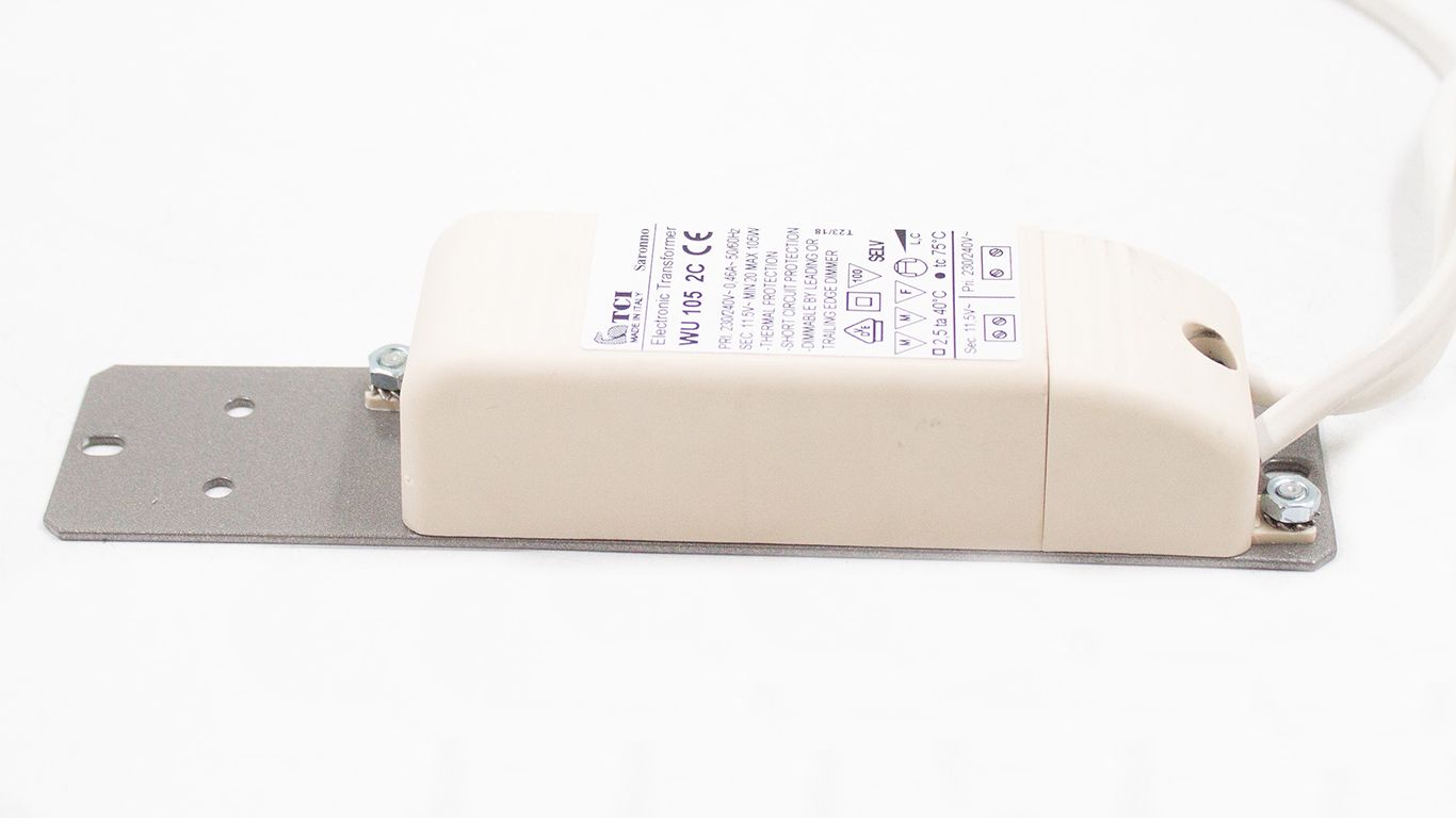 Электронный трансформатор 105W 50Hz для вытяжек Miele Миле 8476811 (WU 105 2C)