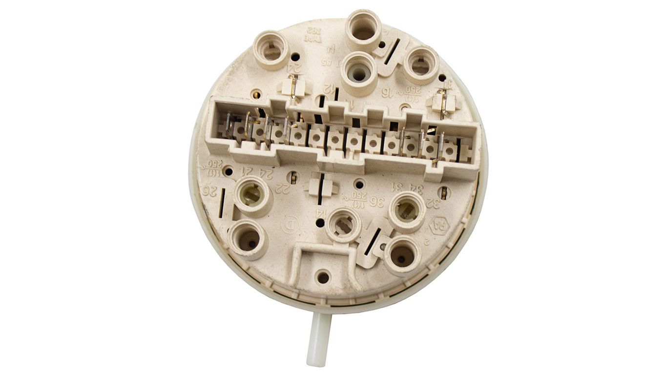 Сенсор-прессостат для стиральной машины Electrolux (Электролюкс) 124068381 (2470 1240 Z 12)