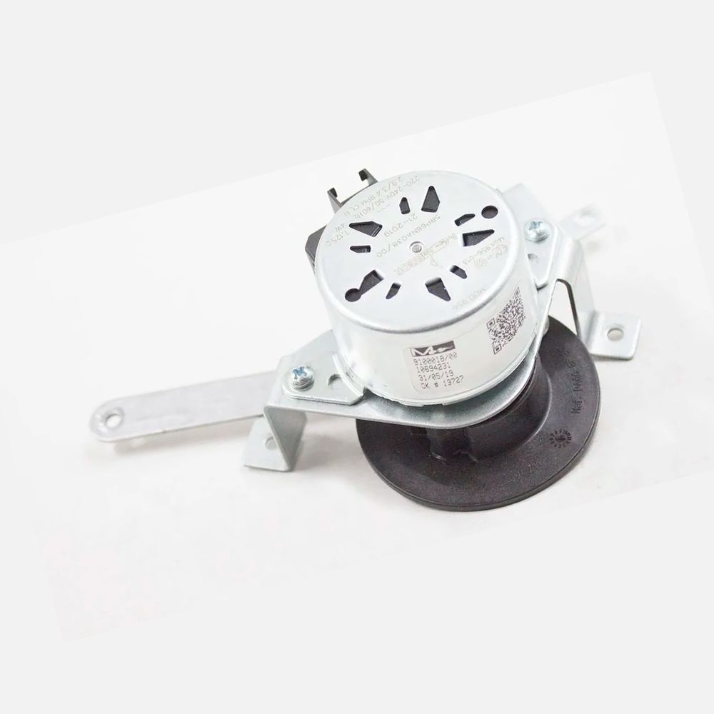 Мотор управления заслонками для пароварок MIELE (МИЛЕ) 10694231 (9100018/00, 5RP66NA038/00)