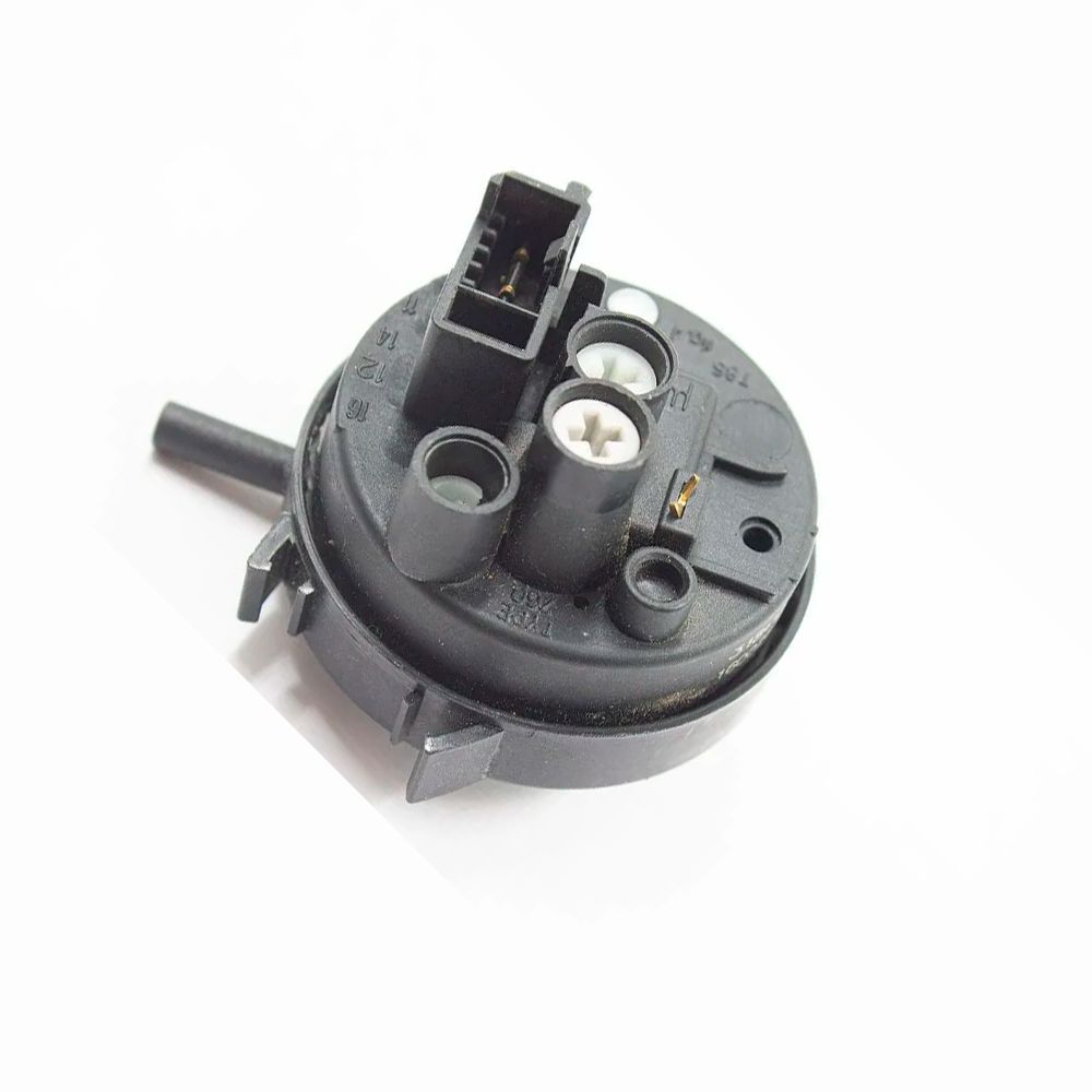 Прессостат для стиральной машины Ariston (Аристон) 263798 (37680003 5V-1mA 160026789.00 90-65-380)