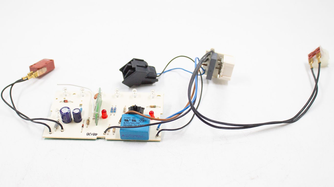 Плата электронная для пылесосов Miele Миле 6715421 (EDW5700)