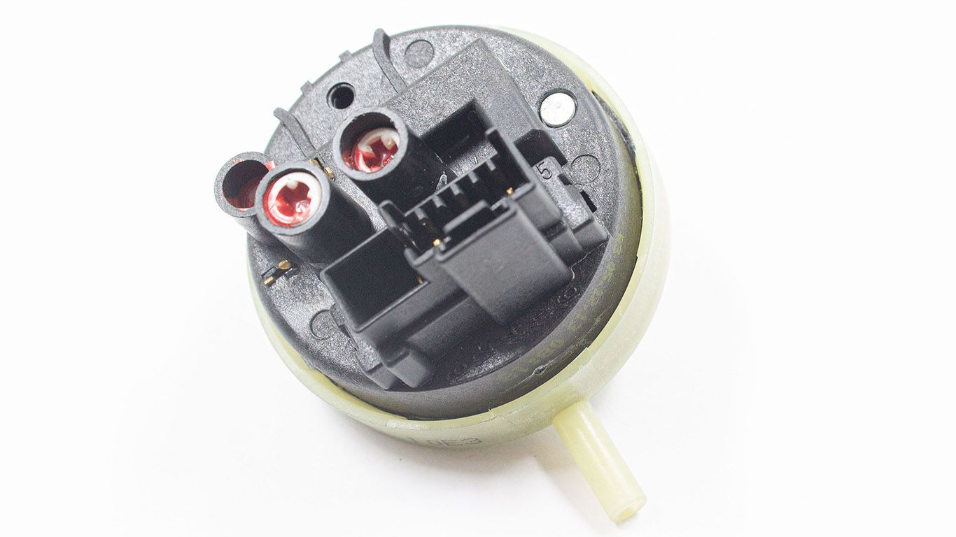 Прессостат для стиральной машины ARISTON (АРИСТОН) 263271, 482000030664 (80-55-380 16002315000 505KE101 11-14 2mA 5VDC 30E3/11-16 2mA 5VDC 10E3)